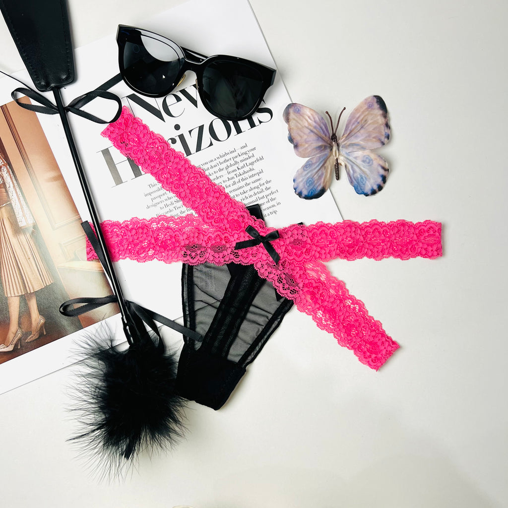 Lace Mirage – Rose Black Tanga