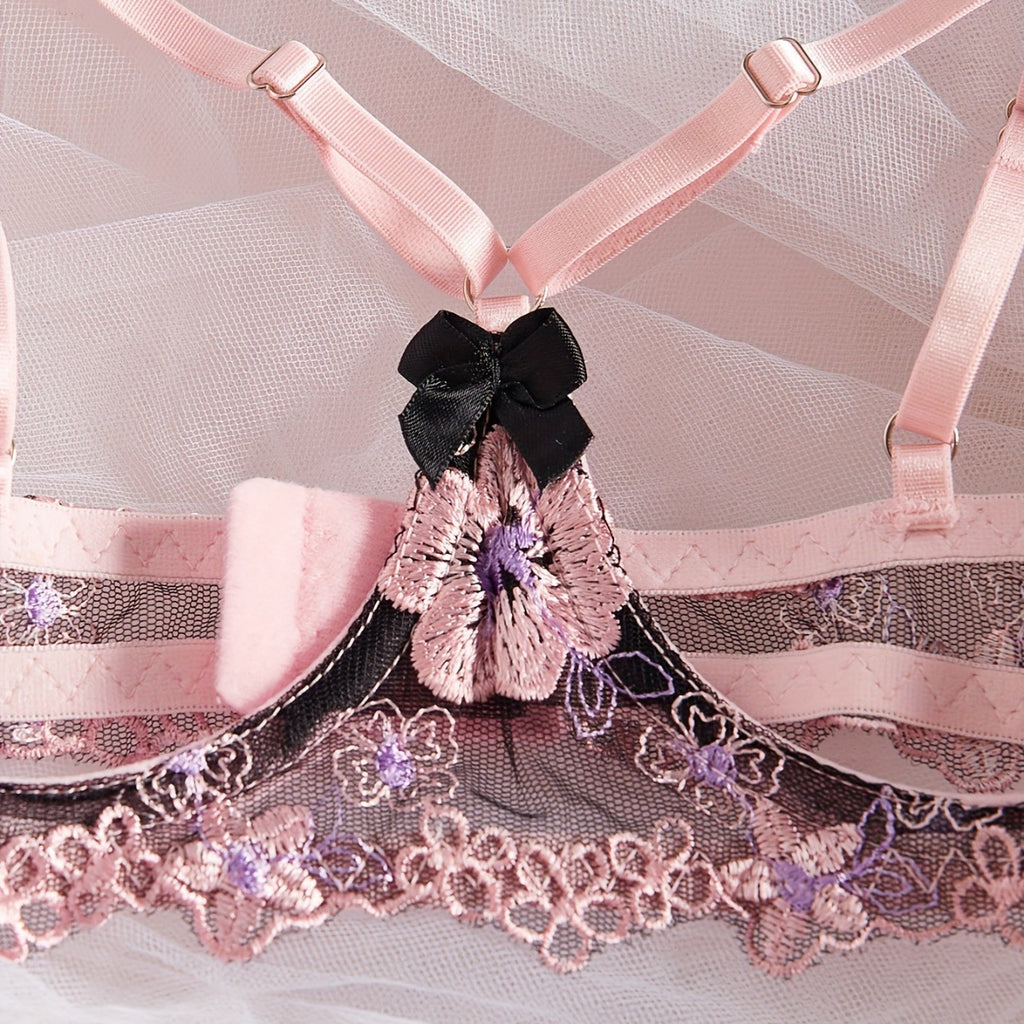 black lace bra lingerie close up detail craftsmanship stitching